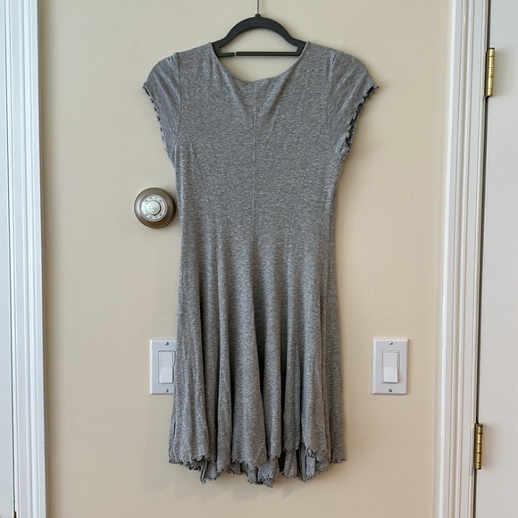 Gray dress - Picture 2 of 3